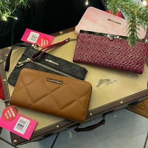 Set of FOUR (4) Wallets